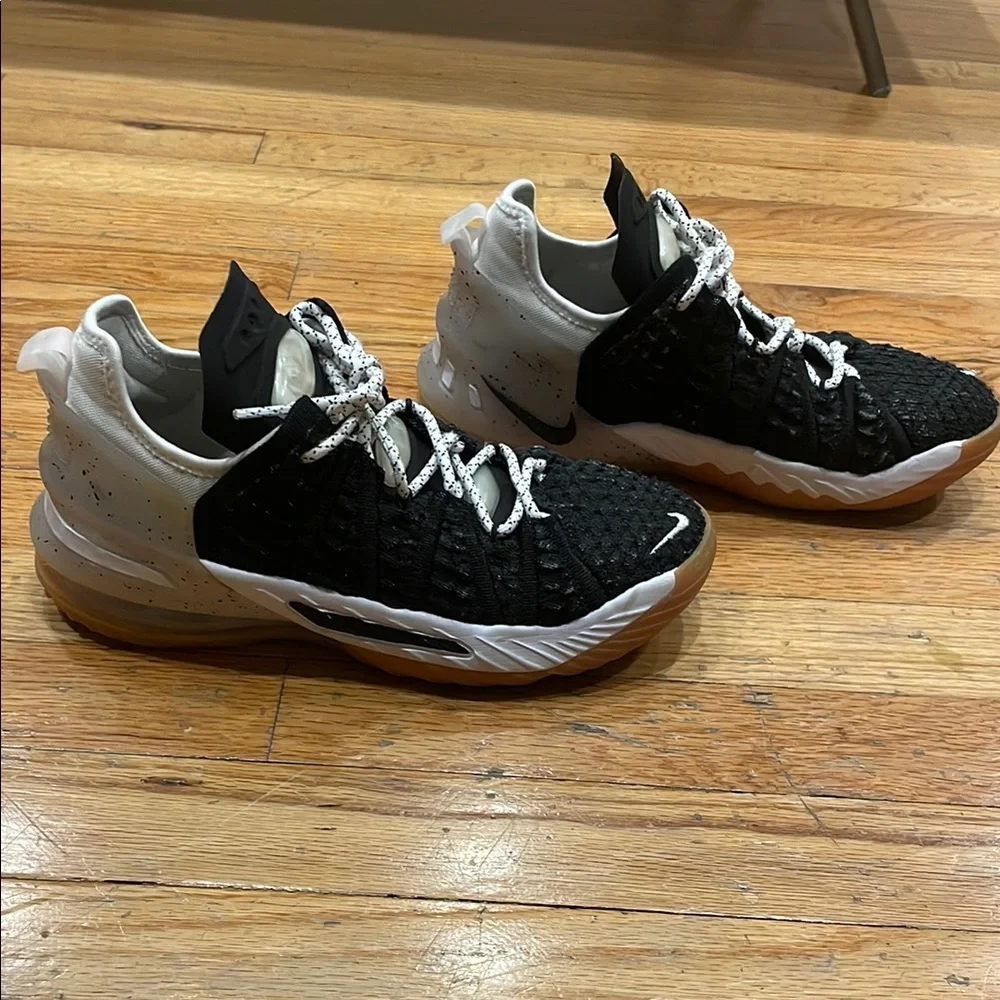 Nike stylish kids
